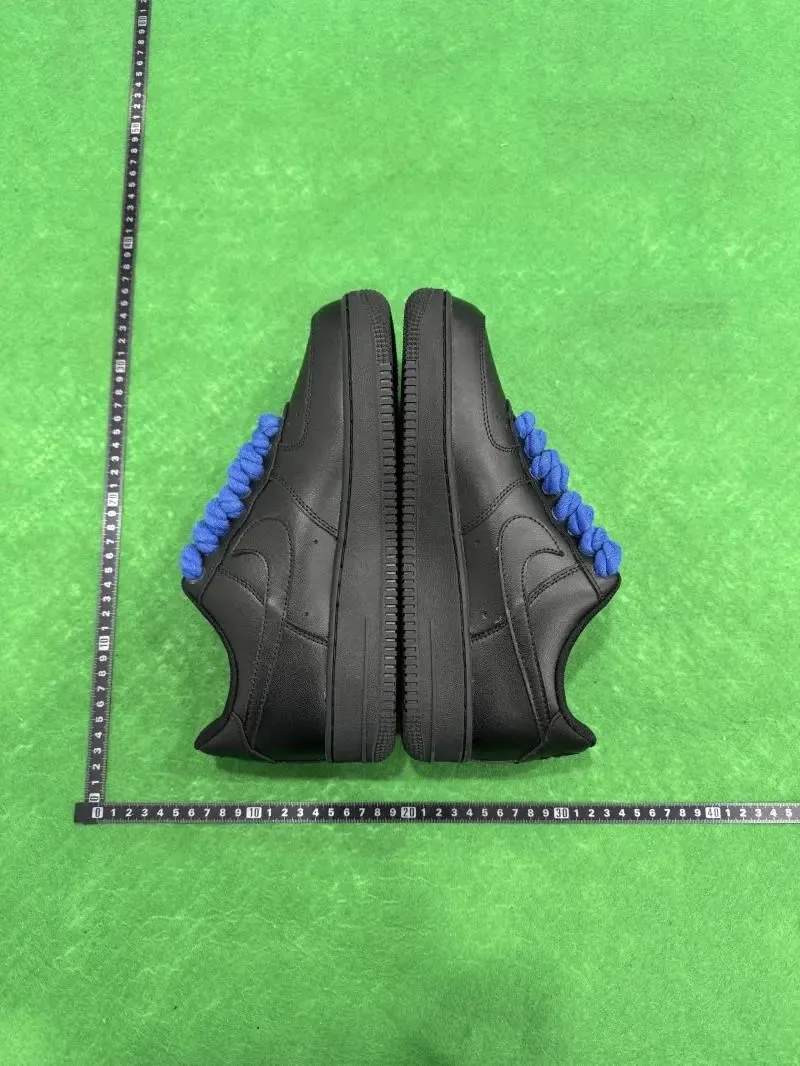14 (blue shoelaces)